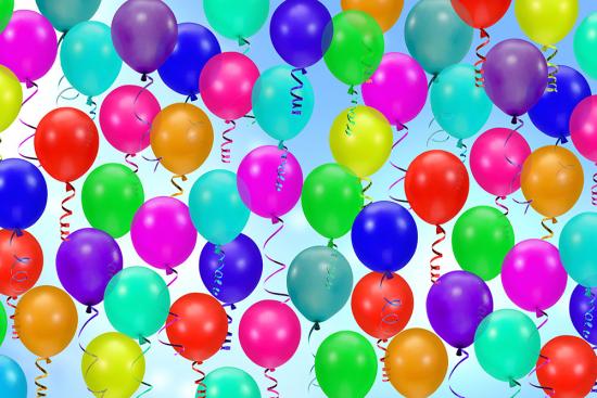 Banner viele bunte Luftballons im Himmel z.B. als Fotobox-Hintergrund für Kindergeburtstage
