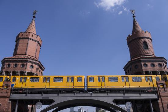 Banner Oberbaumbrücke Berlin als Textilbanner oder PVC-Banner