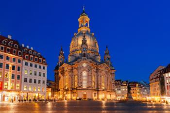 Banner die Frauenkirche in Dresden am Abend als Textilbanner oder PVC-Banner für Geschäftsräume, Firmenveranstaltungen etc.