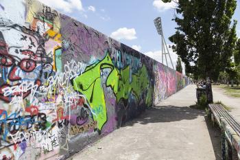 Banner DDR -Mauer im Mauerpark von Berlin als Textilbanner oder PVC-Banner