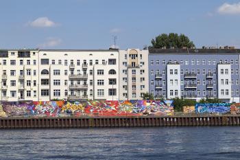 Banner Altbauten Berlin als Textilbanner oder PVC-Banner